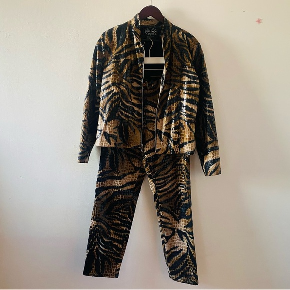 VINTAGE VINYL ANIMAL PRINT BIKER JACKET [JACKET ONLY] - Picture 6 of 6